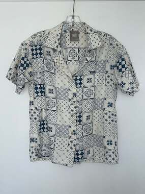 Kith Women’s Mediterranean Mosaic Print Short Sleeve Button-Down Shirt
